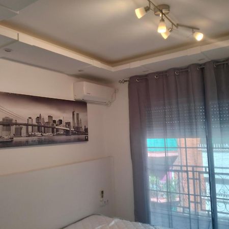 Ferienwohnung Warm Harbor Santa Coloma de Gramanet Exterior foto